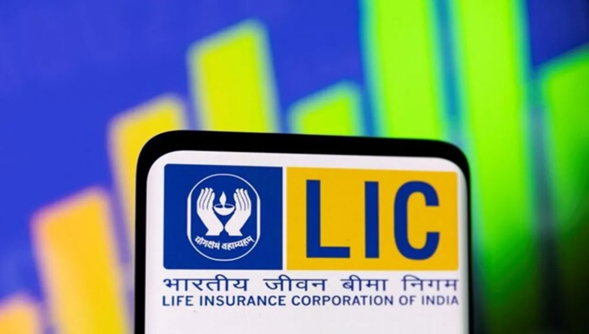 LIC Bima Sakhi Yojana: दो लाख से ज़्यादा महिलाएं पा रही हैं फायदा, जानिए कैसे मिलेगी हर महीने आर्थिक मदद और नौकरी का मौका