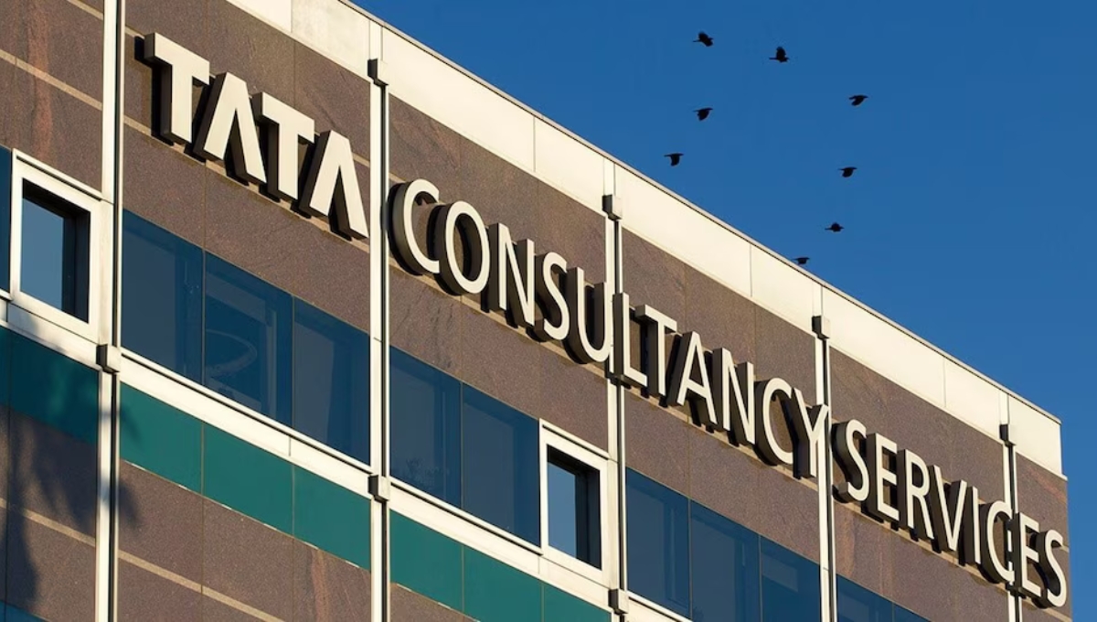 आईटी सेक्टर में गिरावट: TCS की कमजोर कमाई रिपोर्ट के बाद Infosys और Wipro के शेयरों में हड़कंप