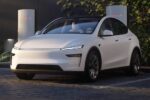 Tesla Model Y की भारत में धांसू शुरुआत कीमत, रेंज और फीचर्स ने बनाया इसे EV का बादशाह