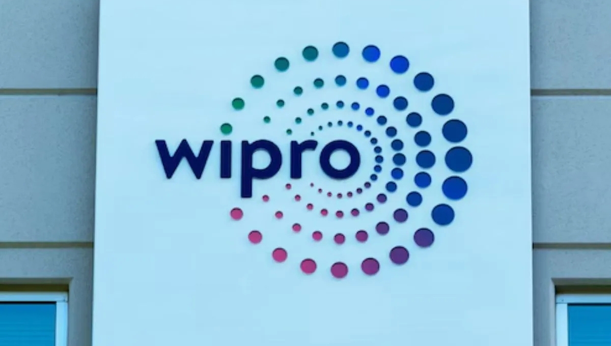 Wipro ने Q1 में दिखाया दम: मुनाफ़ा बढ़ा 11%, भारतीय आईटी की ताकत बनी