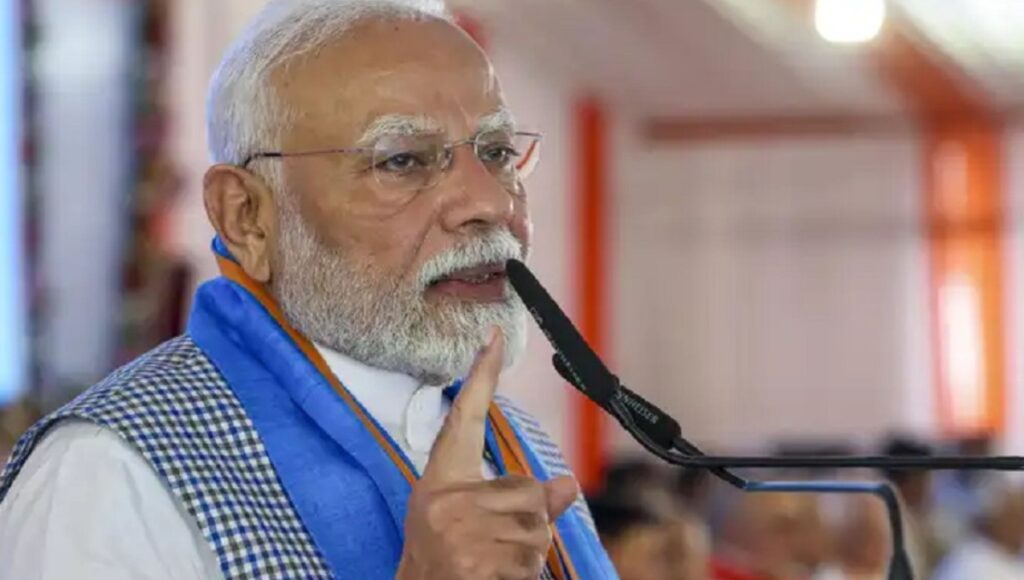 PM Vikasit Bharat Rojgar Yojana: पहली नौकरी पर मिलेगा ₹15,000 बोनस, कैसे पाएं लाभ जानिए
