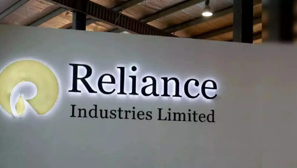 Reliance Industries sets new record: रिकॉर्ड मुनाफा और शानदार ग्रोथ से झलका आत्मविश्वास
