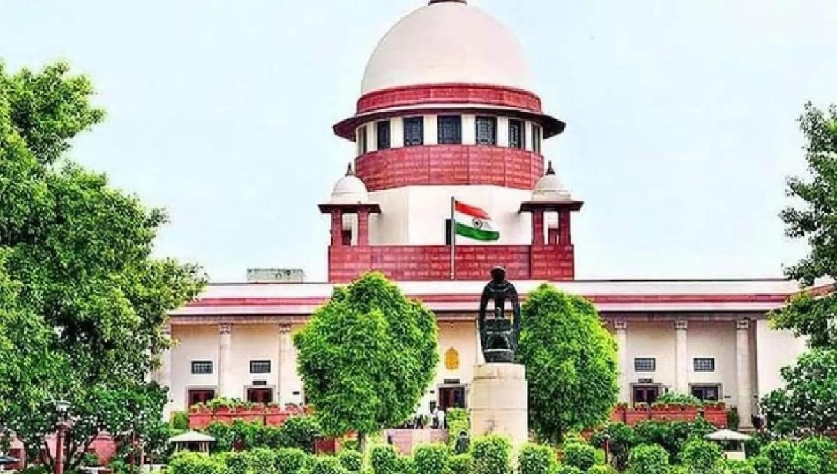Supreme Cour ने एयर इंडिया की सेफ़्टी ऑडिट याचिका पर सुनवाई से किया इनकार, पूछा सिर्फ़ एयर इंडिया क्यों, बाकी एयरलाइंस क्यों नहीं