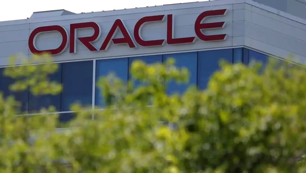 Oracle के लंबे समय से सुरक्षा प्रमुख ने छोड़ी कंपनी, बड़े पुनर्गठन का असर