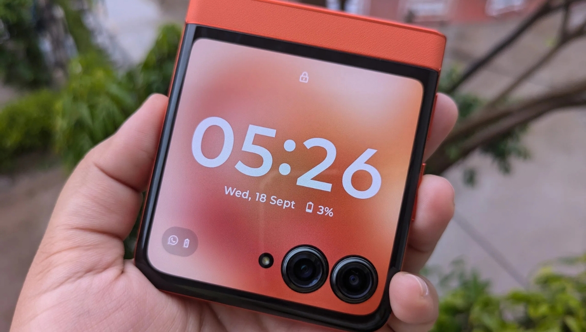 Motorola Razr 2024 Price & Features फोल्डेबल फोन का नया जादू सिर्फ ₹22,000 में