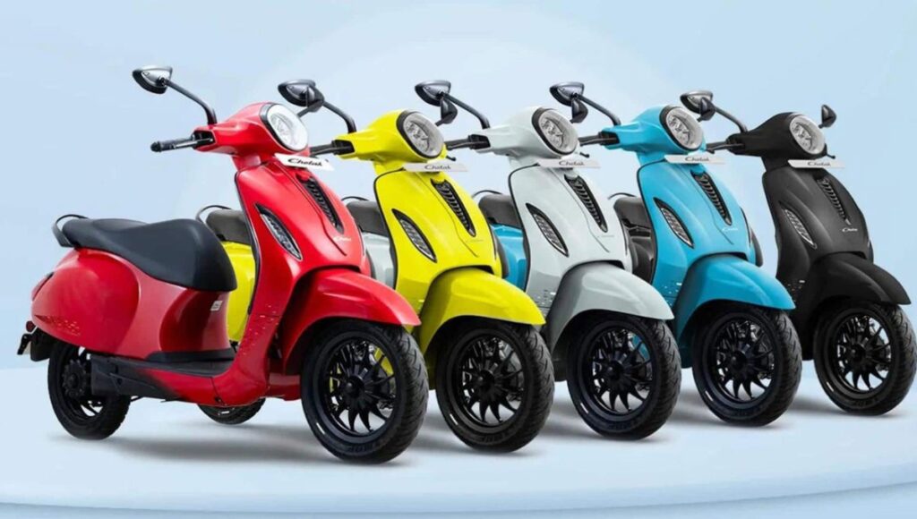 Bajaj Chetak: स्टाइलिश लुक और दमदार रेंज वाला इलेक्ट्रिक स्कूटर