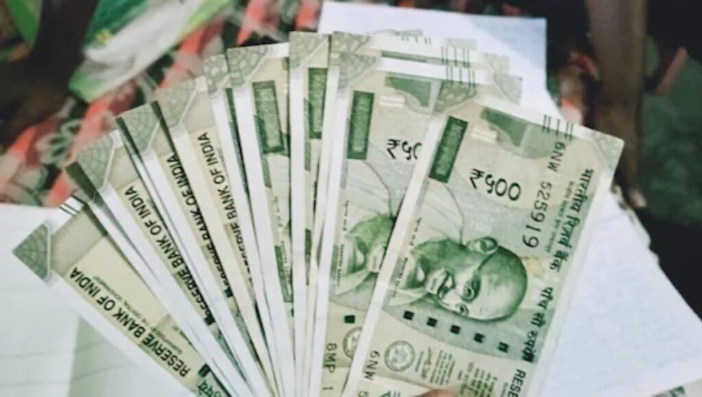 DA Hike Update 2025: मोदी सरकार जल्द दे सकती है 4% की बढ़ोतरी, कर्मचारियों और पेंशनधारकों के लिए खुशखबरी