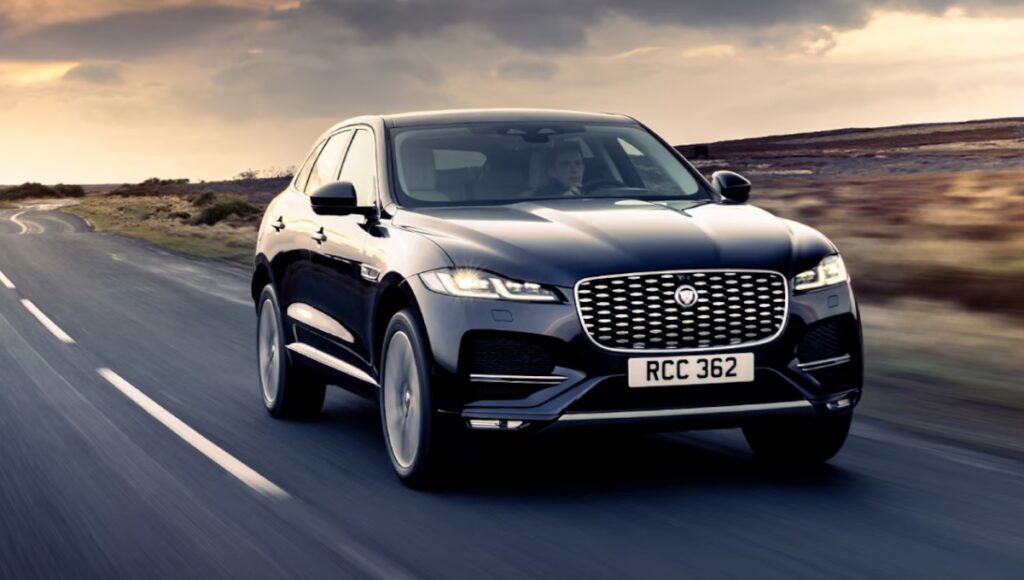 कीमत से लेकर फीचर्स तक Jaguar F-Pace SUV क्यों है सबसे बेहतरीन चुनाव