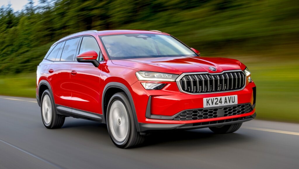 "₹38 लाख में मिलेगी 7-सीटर Skoda Kodiaq, पावरफुल 4x4 ड्राइव और 12-इंच टचस्क्रीन के साथ"