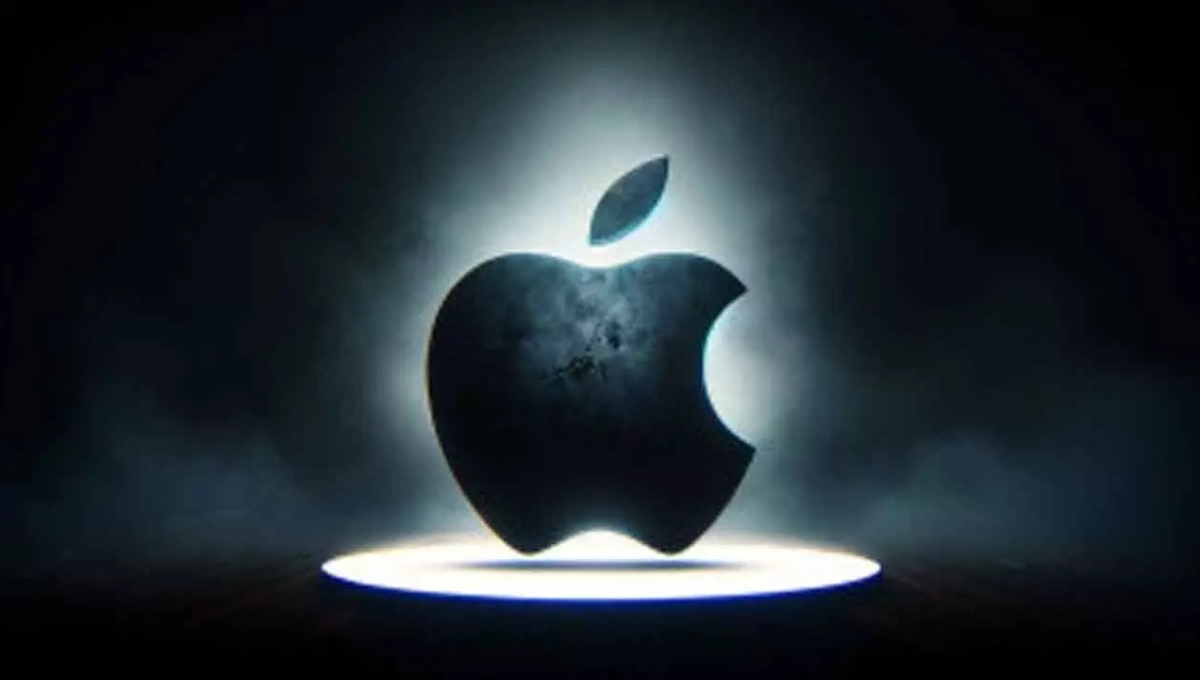 iPhone 17 लॉन्च इवेंट के बाद गिरी Apple की वैल्यू, जानिए पूरा मामला