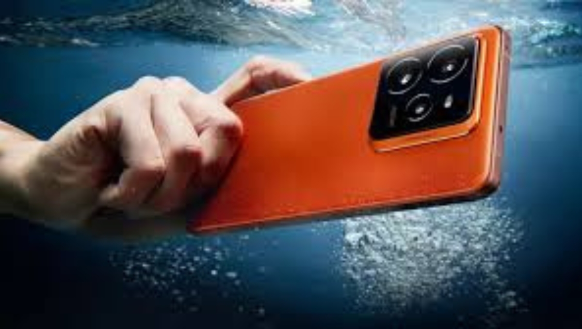 Realme GT7 Pro Racing Review: 400 यूरो में मिलेगा 120Hz AMOLED और 6500mAh बैटरी