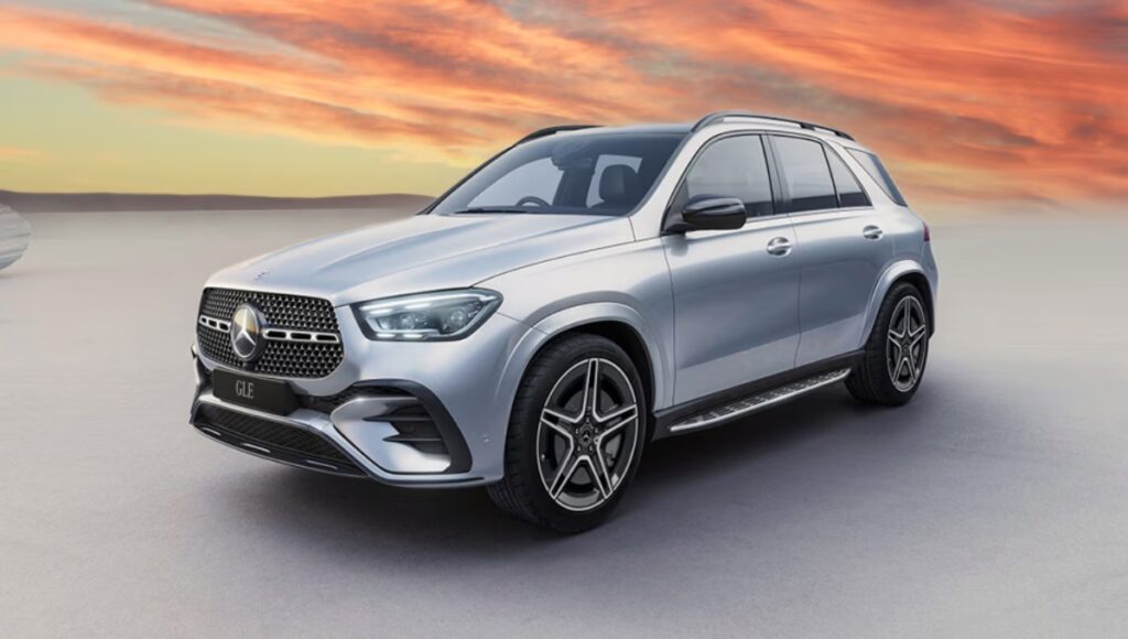 Mercedes-Benz GLE: 362bhp, 9-स्पीड ऑटो और ₹1.35 करोड़ में लग्ज़री ड्राइव का अनुभव
