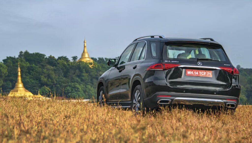 Mercedes-Benz GLE: 362bhp, 9-स्पीड ऑटो और ₹1.35 करोड़ में लग्ज़री ड्राइव का अनुभव