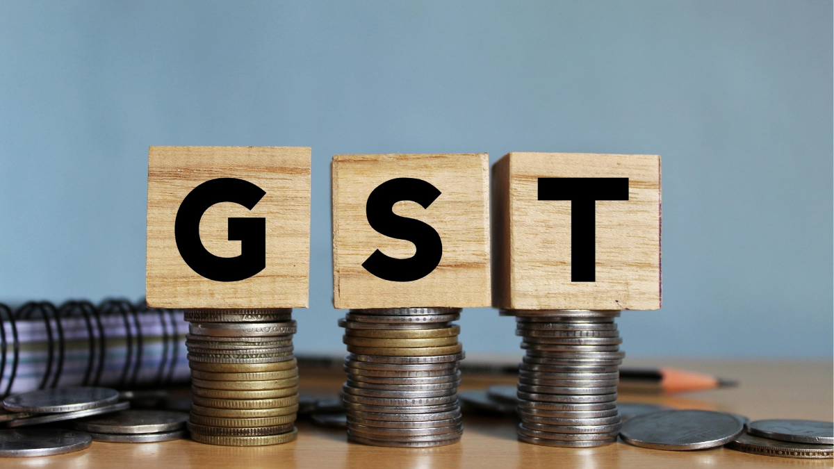 New gst rates: आम जनता के बजट में बड़ी राहत, महंगी चीज़ों पर सख़्ती
