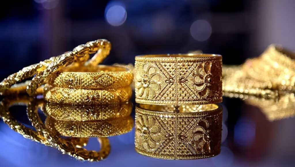 Gold and Silver की कीमतों में गिरावट: 24K, 22K, 18K और 14K लाइव रेट्स 22 अक्टूबर 2025