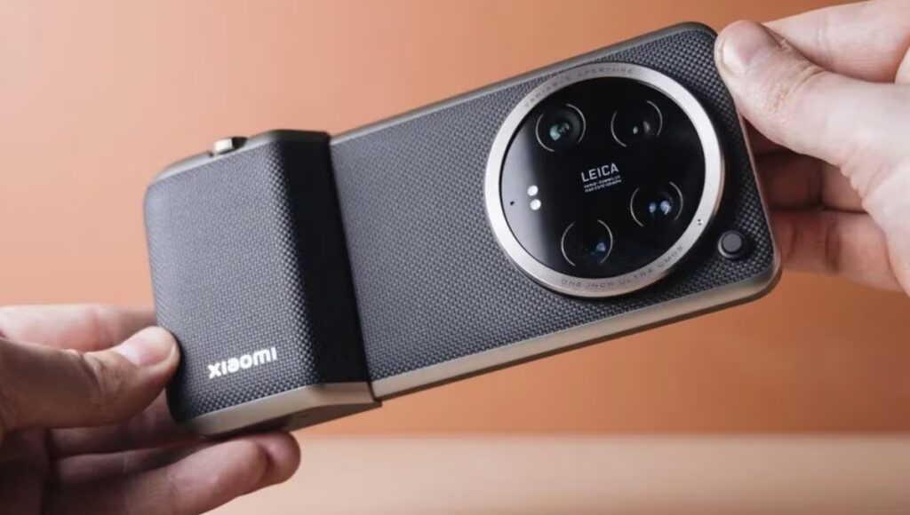 Xiaomi 15 Ultra 2025: शानदार डिस्प्ले और दमदार बैटरी के साथ आने वाला अब तक का सबसे पावरफुल स्मार्टफोन
