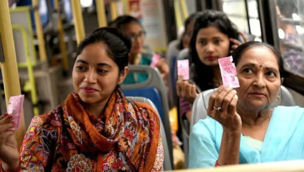 Delhi Government की नई सौगात: महिलाओं के लिए “सहेली पिंक कार्ड” से फ्री बस यात्रा जानें पूरी जानकारी