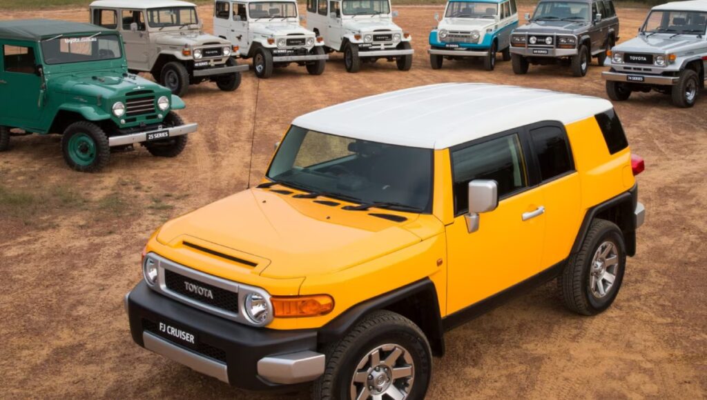 Toyota Land Cruiser FJ: मिनी फॉर्च्यूनर का जलवा, 21 अक्टूबर को होगी लॉन्च जानें कीमत, फीचर्स और खास बातें