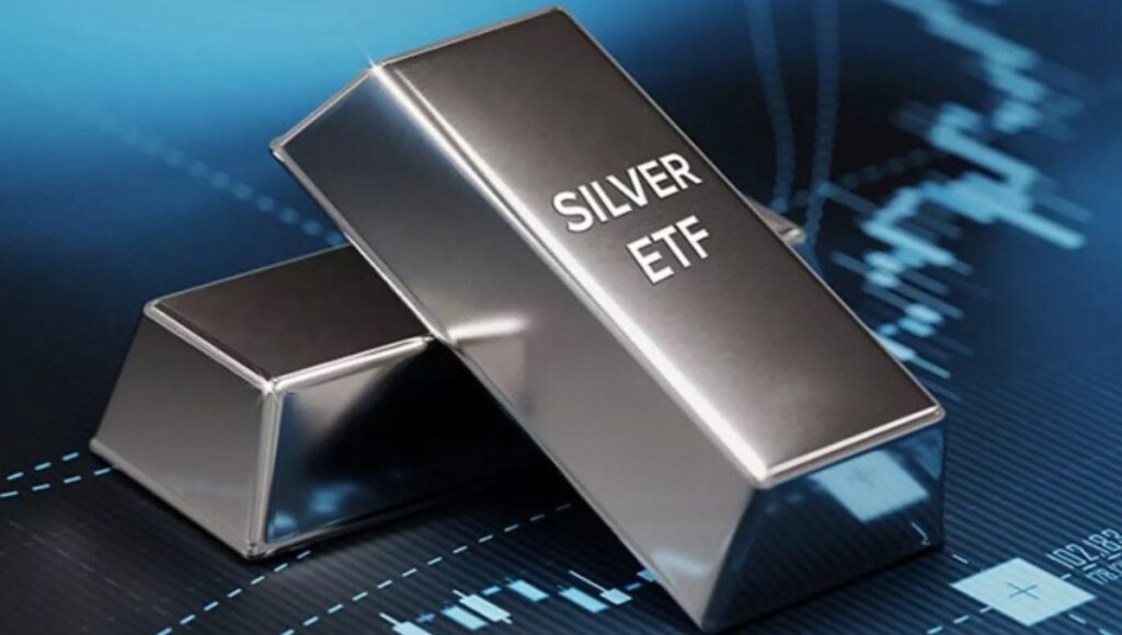 Silver Price Today: दीवाली के बाद एक हफ्ते में ₹43,000 की बड़ी गिरावट