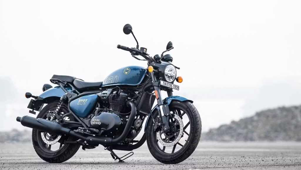 ₹3.25 लाख की कीमत में लॉन्च होगी Royal Enfield Shotgun 650 स्टाइल, पावर और क्लास का जबरदस्त कॉम्बो