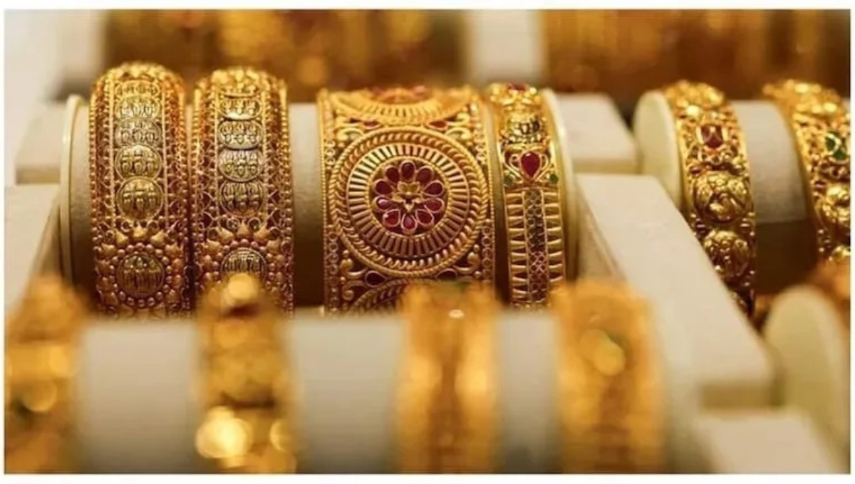 Gold Price Update: सोने की कीमत में बड़ी गिरावट, ₹10,000 तक सस्ता हुआ 24 कैरेट गोल्ड जानिए आज का नया रेट